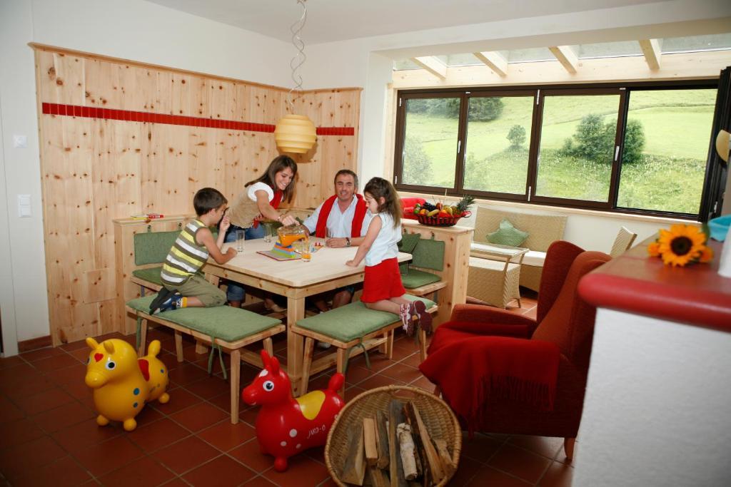 Ortners Mauerwirt - Leistbarer Luxus Bad Kleinkirchheim Exterior foto