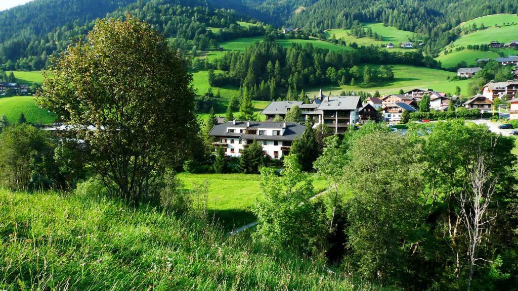 Ortners Mauerwirt - Leistbarer Luxus Bad Kleinkirchheim Exterior foto