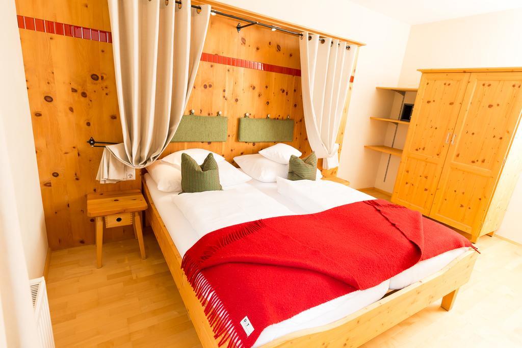 Ortners Mauerwirt - Leistbarer Luxus Bad Kleinkirchheim Exterior foto