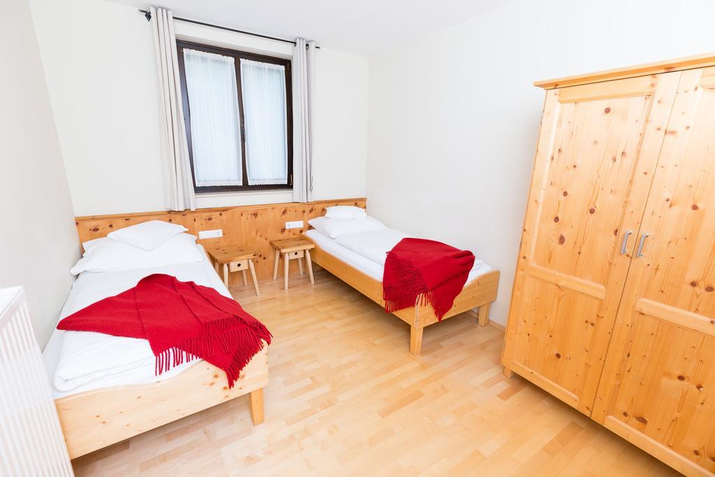 Ortners Mauerwirt - Leistbarer Luxus Bad Kleinkirchheim Exterior foto